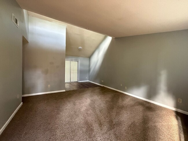 Photo - Newly remodeled unit in Brewster Estates! Apartment