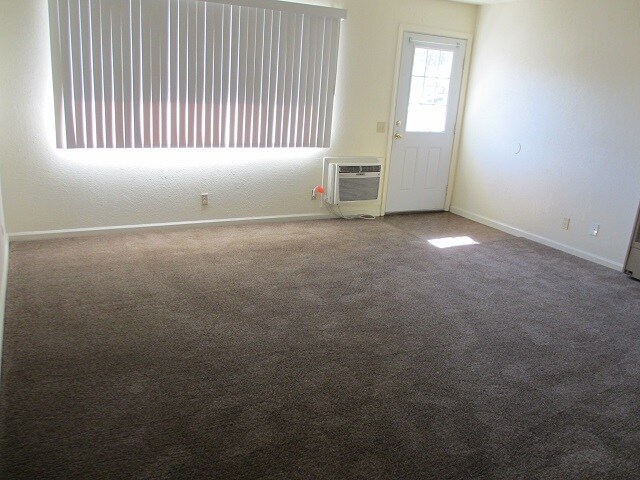 Foto del edificio - 2779 Reservoir Ln