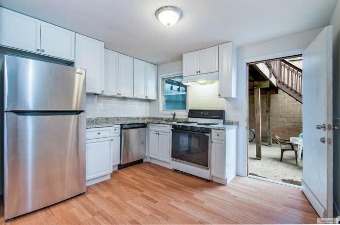 Foto principal - 2 bedroom in NEWARK NJ 07105