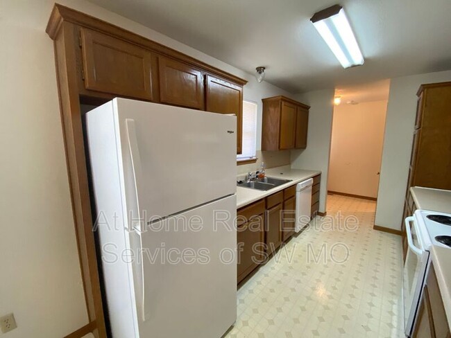 Foto del edificio - 1239 Vintage Ln