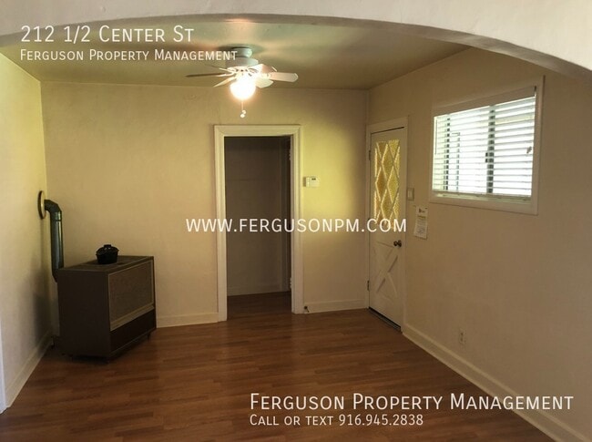 Building Photo - Adorable, Immaculate Home with a Park-Like...