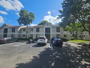 Building Photo - 3500 Gateway Dr