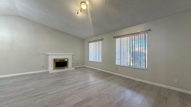 Foto del edificio - 148 Carmody St