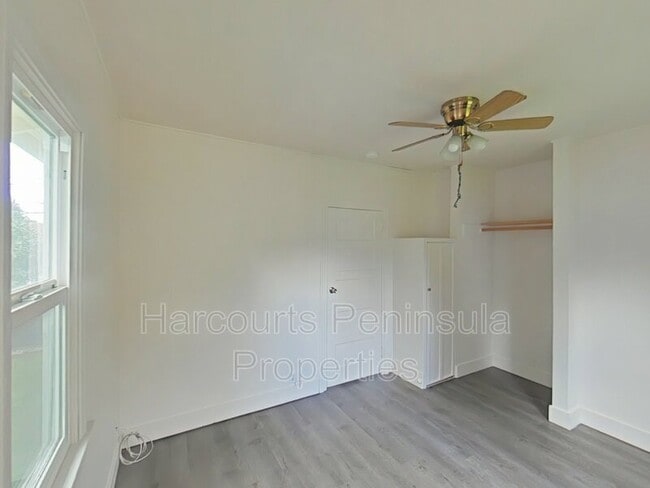 Foto del edificio - 1321 Elizabeth Ave