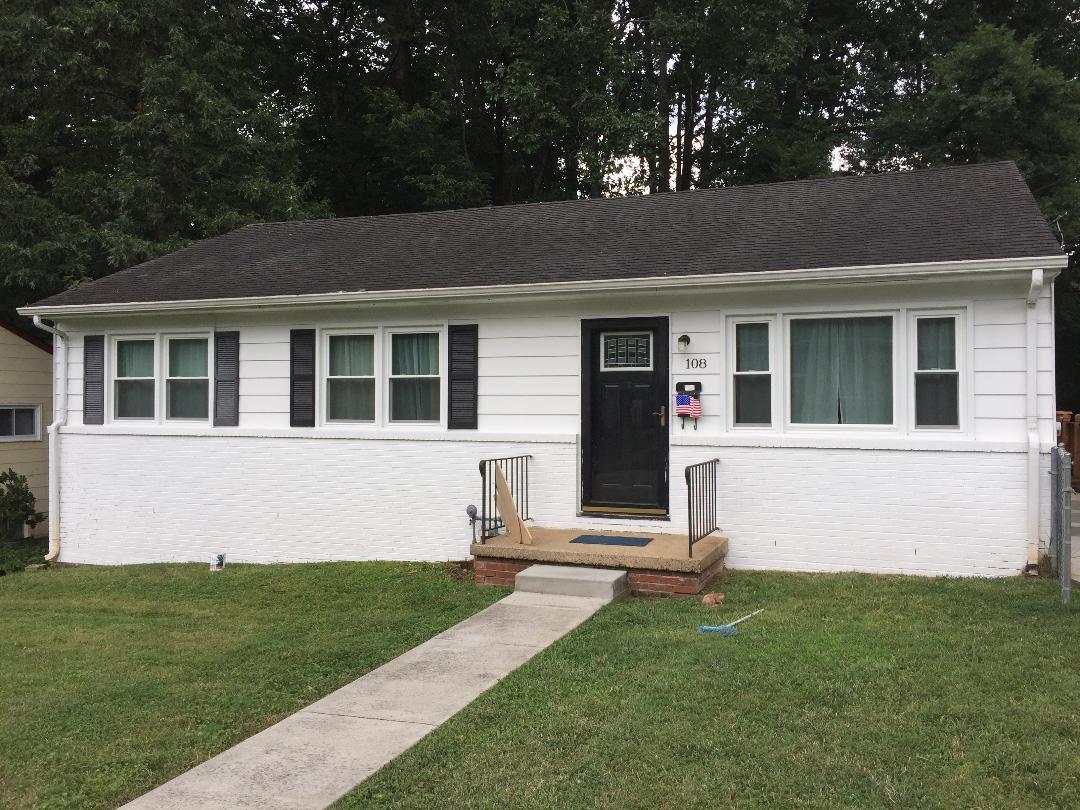 Primary Photo - 108 Thomas Dr