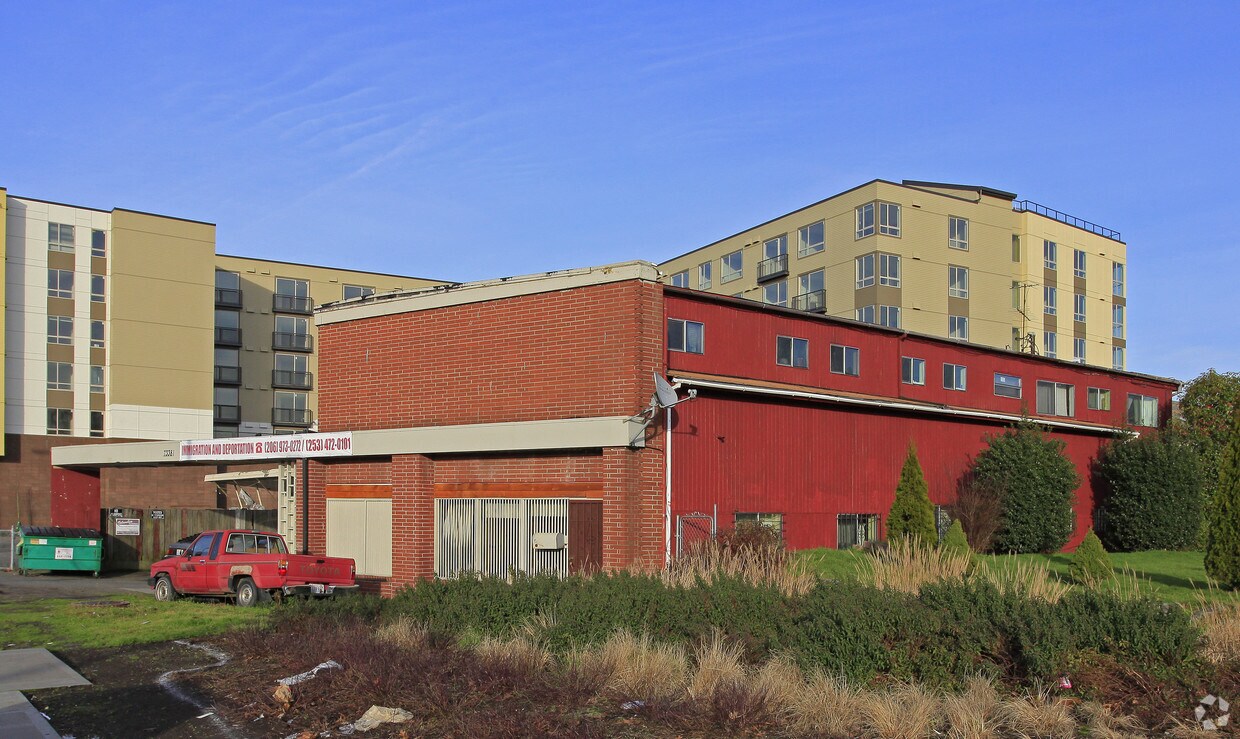 Foto del edificio - 7338 M.L. King Jr. Way S