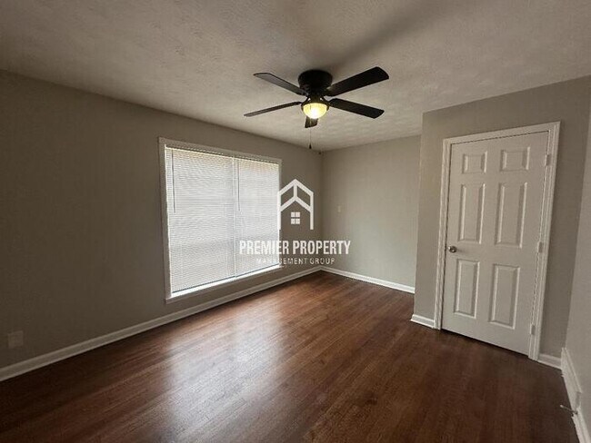 Foto del edificio - 3224 Keats Rd