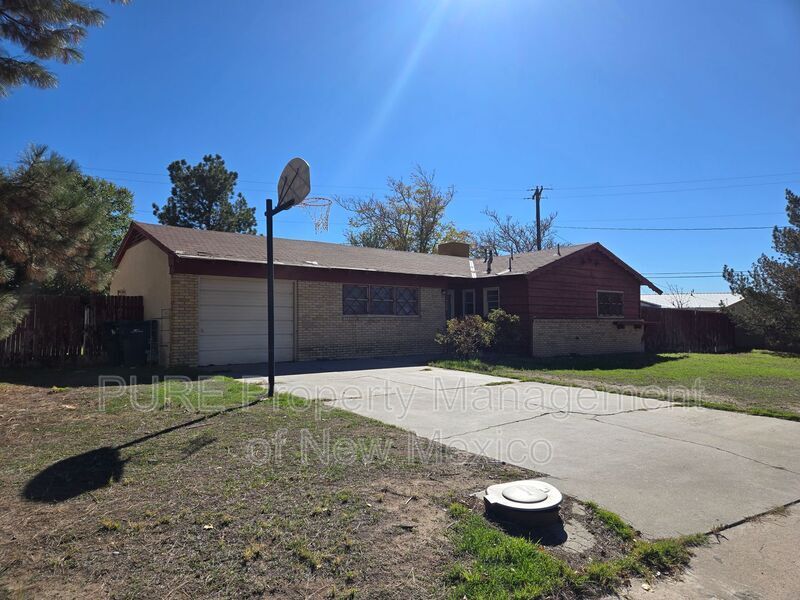 Primary Photo - 4208 Wishire Drive