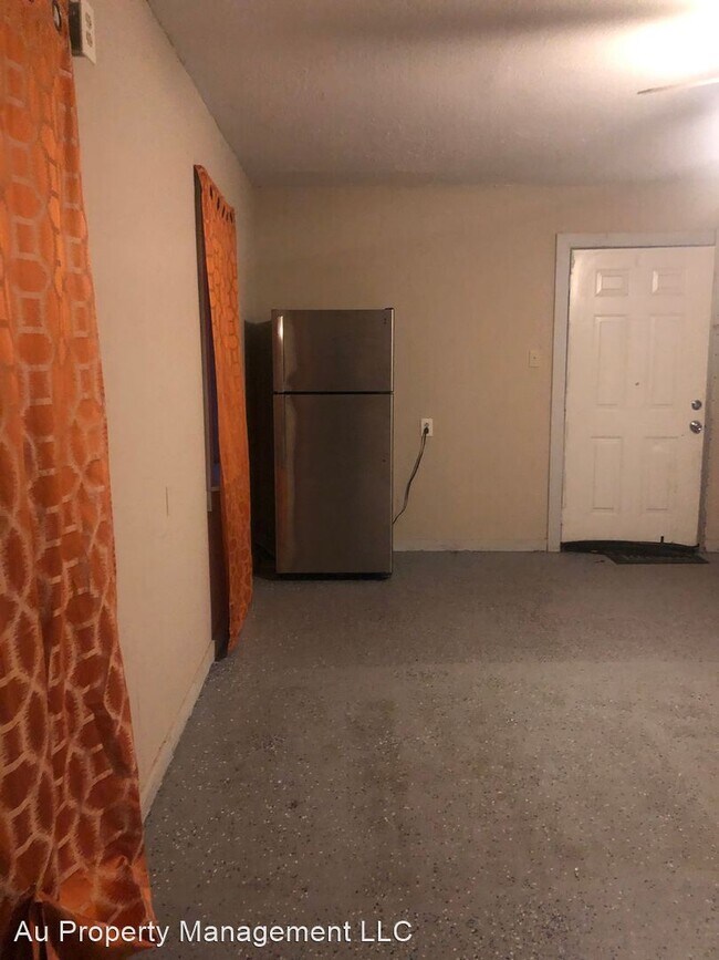 Foto del edificio - 1 br, 1 bath House - 2603 S TYLER ST REAR