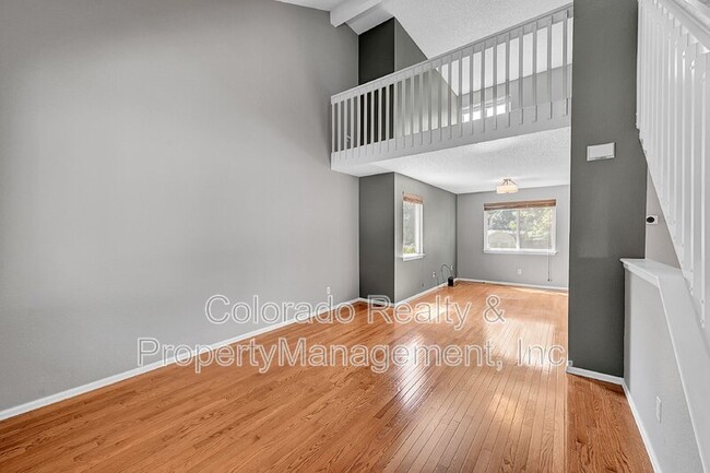 Building Photo - 2445 Wolf Creek Dr