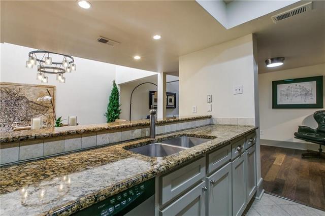 Foto del edificio - 3215 Elizabeth St