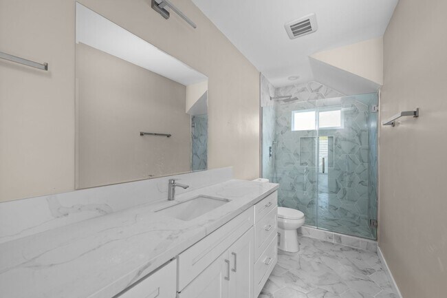 Foto del edificio - 6248 Rose St