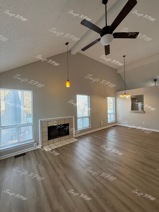 Foto del edificio - 8955 Hauser St