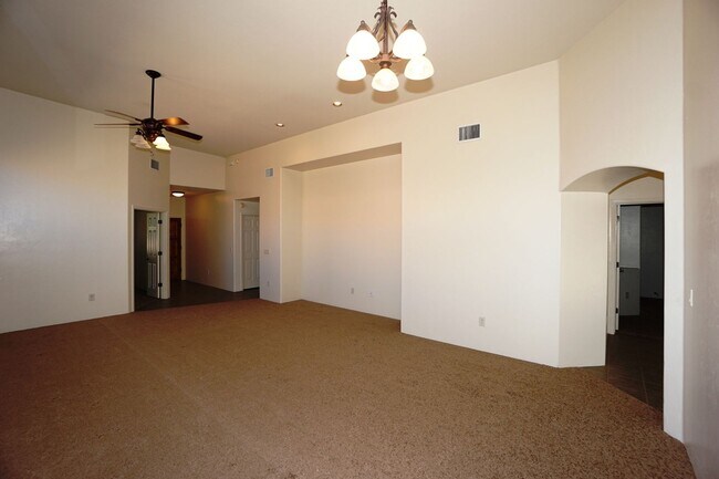 Building Photo - Pending/ Rented - Spacious 3BR East Tucson Home | 1,889 SQFT & 2-Car Garage