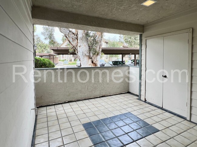 Building Photo - Mira Mesa, 8550 Summerdale Rd #125, All Ap...