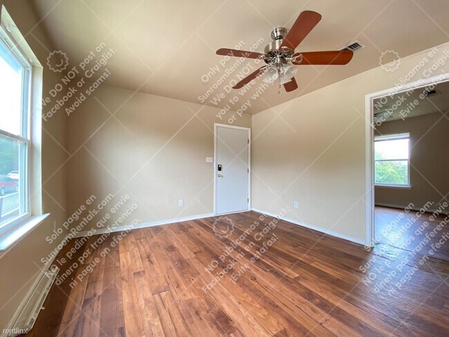 Foto del edificio - 3 br, 3 bath Duplex - 1019 Advance St