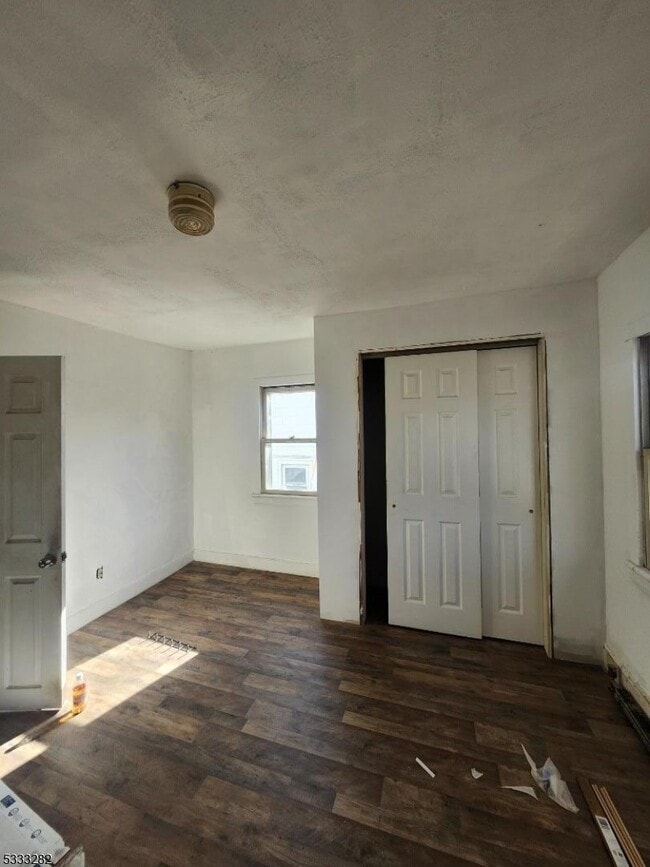 Building Photo - 20 Adams St