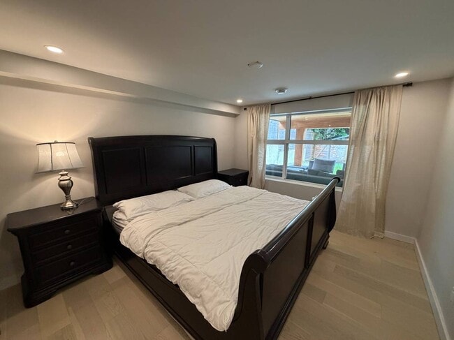 Photo du bâtiment - 1451 Terrace Ave