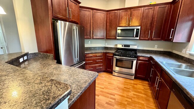 Foto del edificio - HALF OFF FIRST MONTH - 3 Bedroom, 2 Bath i...