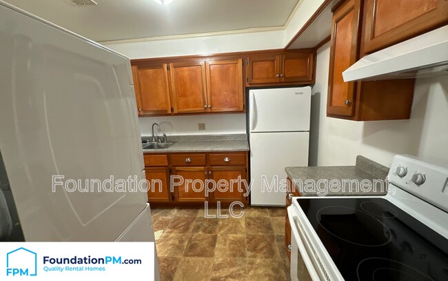 Foto del edificio - 3143 S Lafayette Cir