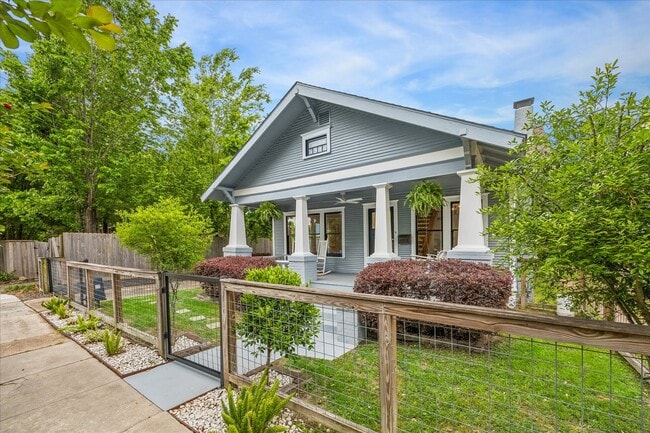 Building Photo - 3709 Reagan St
