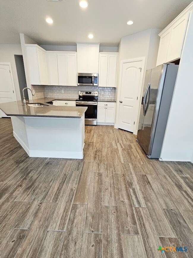 Foto del edificio - 110 E Otto St