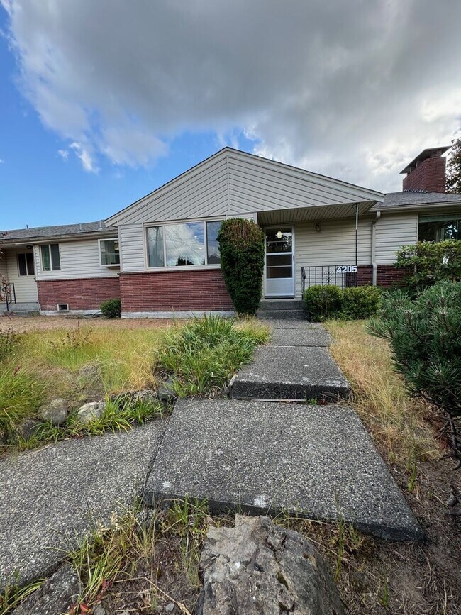 Photo - Charming rambler 2 bed 1 bath and office s... House