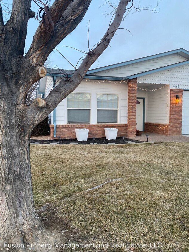 Primary Photo - 3 br, 2 bath House - 459 Phyllis Drive