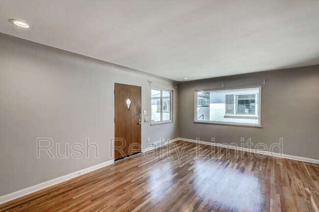 Building Photo - 1306 Wolff St