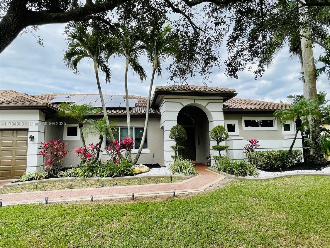 Primary Photo - 13357 SW 42nd St