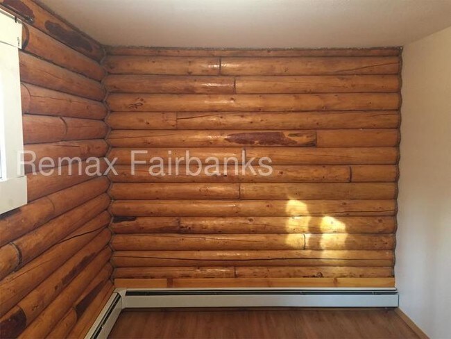 Building Photo - 1370 Giannas Ct