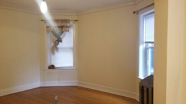 Dining room - 4535 N Kimball Ave