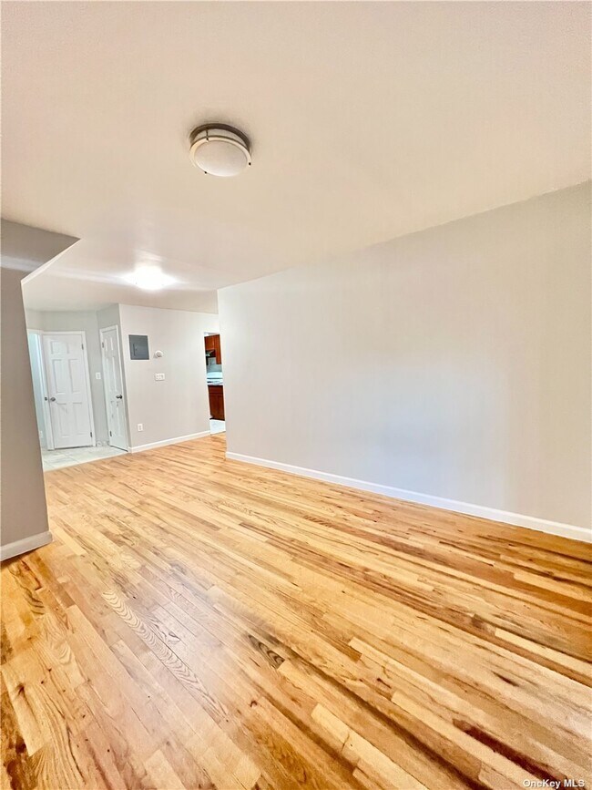 Foto del edificio - 136-47 58th Ave