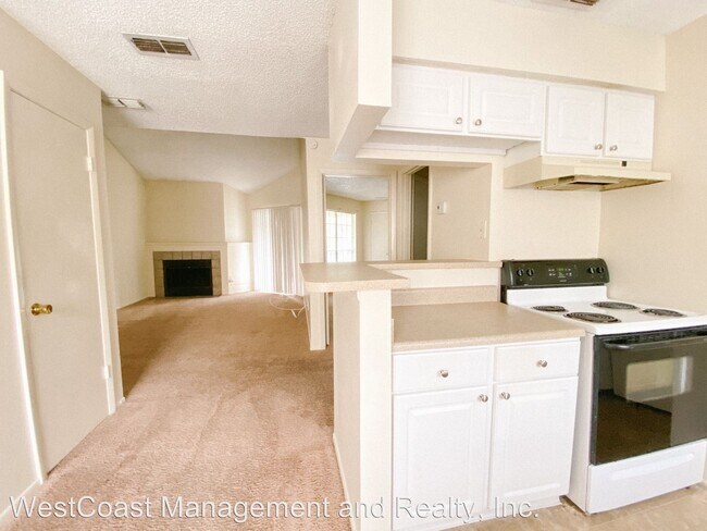 Building Photo - 8754 Mallard Reserve Dr
