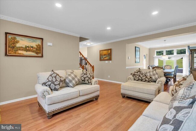 Foto del edificio - 1202 Champlain Dr