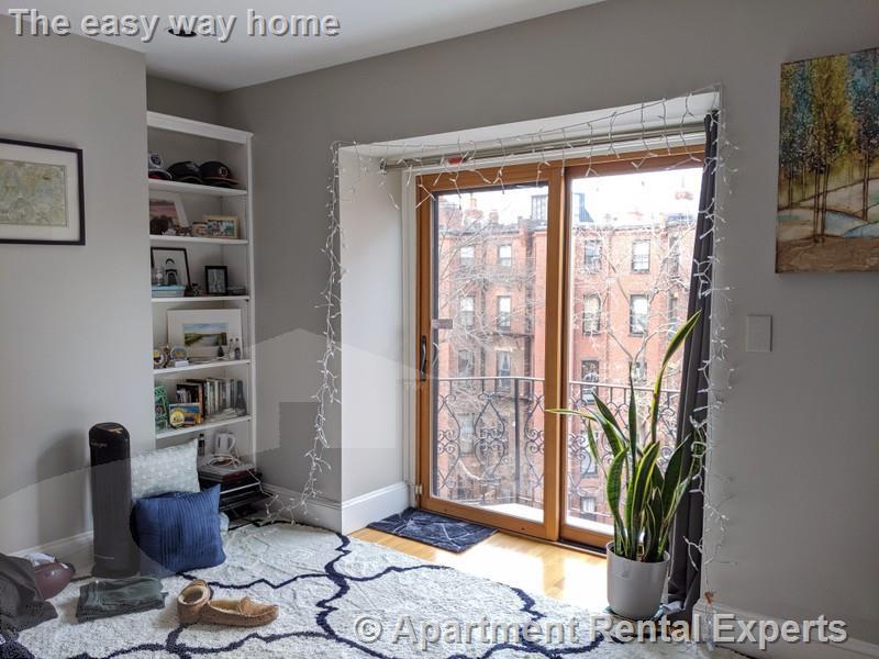 Foto principal - 287 Newbury St