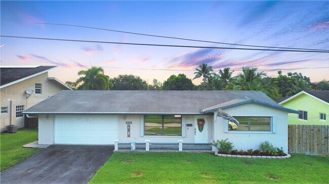 Building Photo - 5170 SW 89th Ter