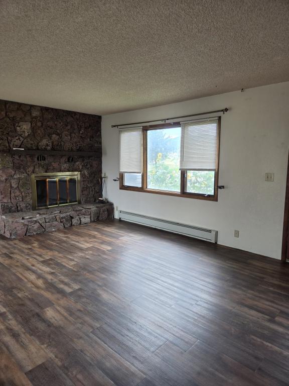 Building Photo - 89 Oakwood Ln
