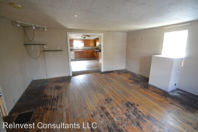 Foto del edificio - 3 br, 1 bath House - 7446 Sheed Road
