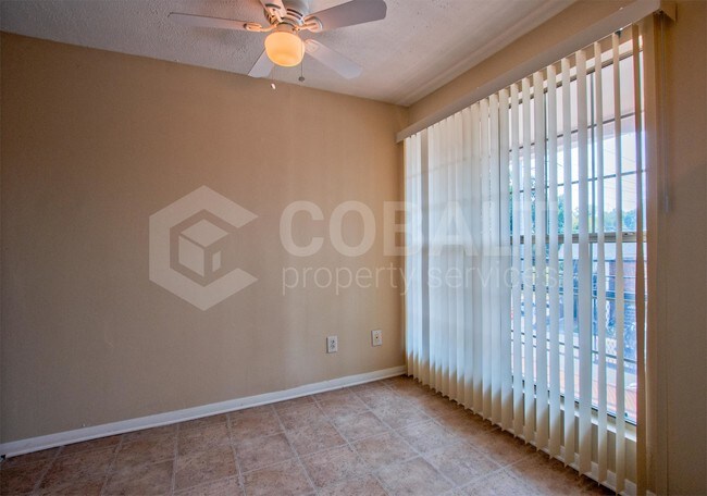 Building Photo - 1365 Monroe Dr NE