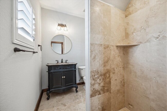 Foto del edificio - 1426 W 21st St