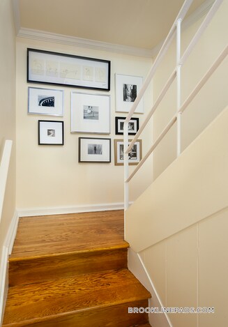 Foto del edificio - 176 Thornton Rd