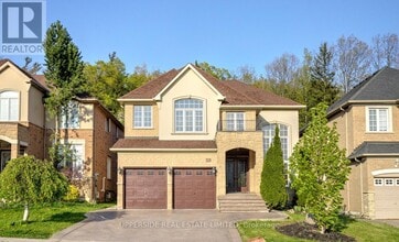 Building Photo - 119 Thornhill Woods Dr