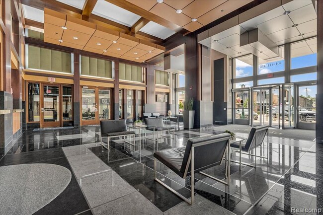 Foto del edificio - 411 S Old Woodward Ave