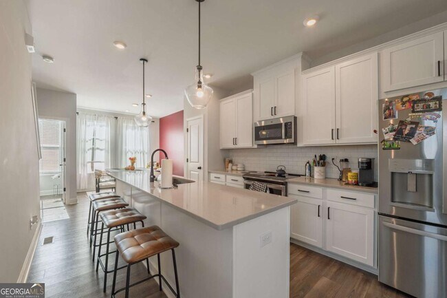 Foto del edificio - 313 Skylar Way SE