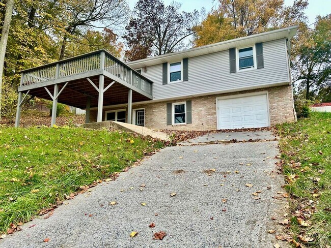Foto del edificio - 112 Fairwood St