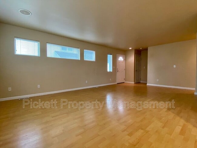 Building Photo - 1118 Park Ave