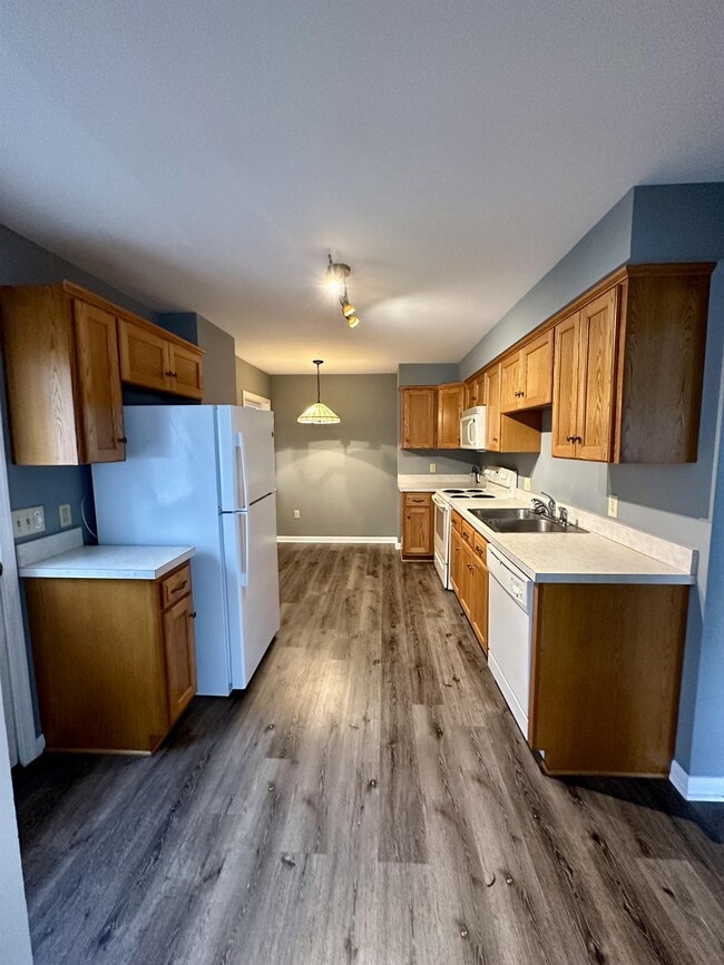 117 NW Front St, Milford, DE 19963 Townhome Rentals in Milford DE