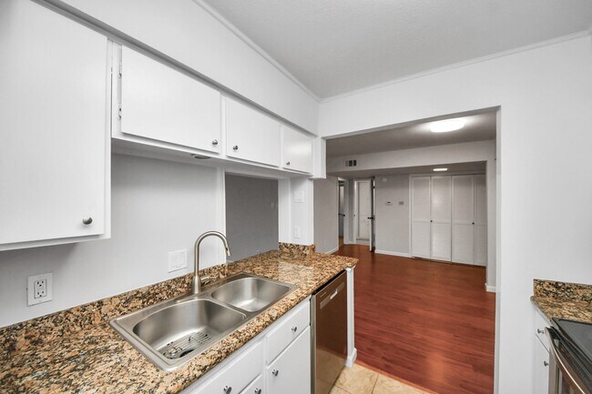 Foto del edificio - 4641 Wild Indigo St