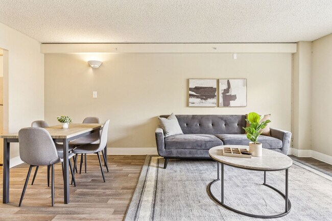 Building Photo - 1711 Bellevue Ave